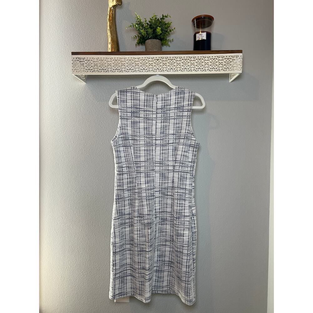 Sharagano Midi Sheath Dress, Navy and Cream, Sleeveless Size 10 - Picture 2 of 3